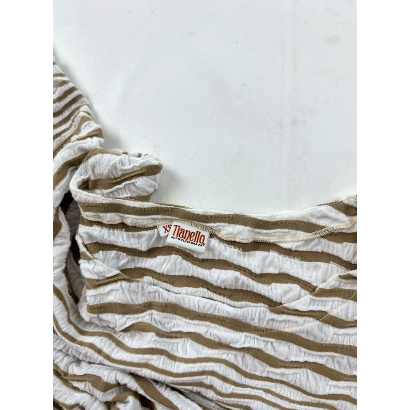 Vintage VINTAGE Tianello Dress Women’s XS Ivory Beige Long Sleeve Knit Midi Maxi Striped Bohemian Pattern Ruffle Crew Neck Pullover Casual Size XS / US 0-2 / IT 36-38 - 5 Thumbnail