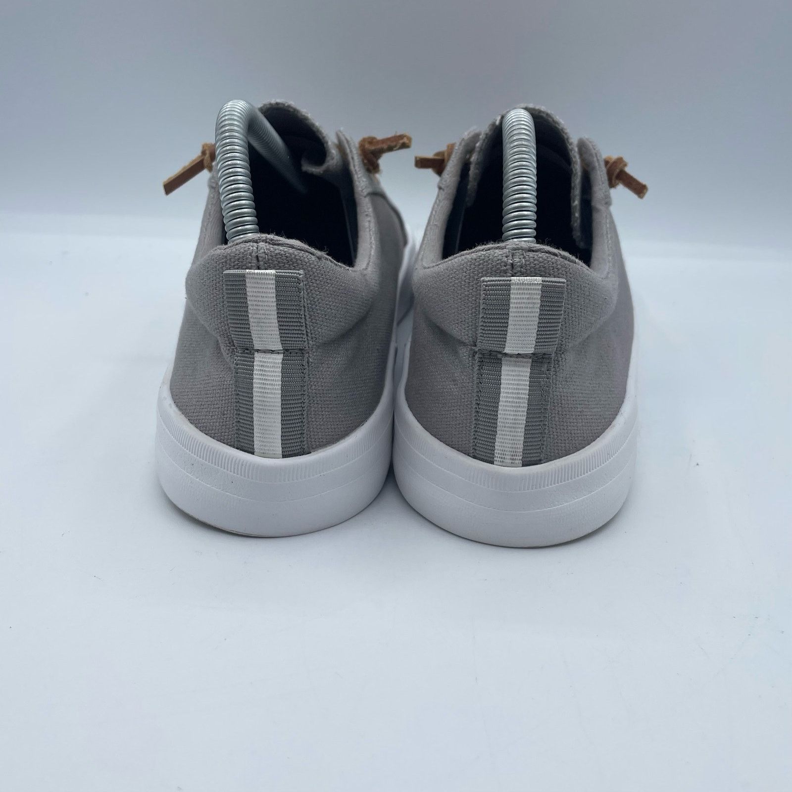 Tommy Bahama Tommy Bahama Canvas Slip On Gray Womens 10 Size US 10 / IT 40 - 4 Thumbnail
