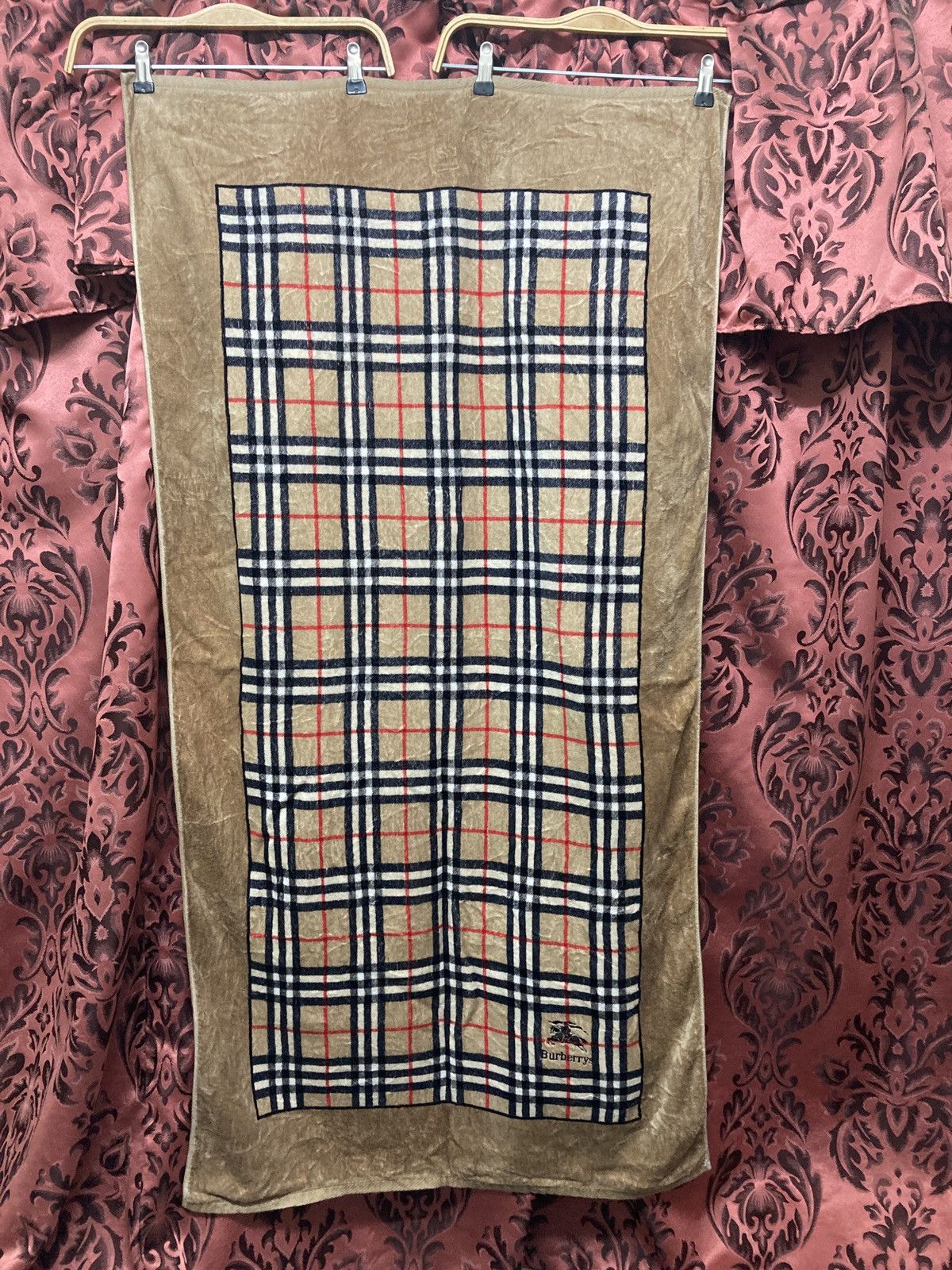 Japanese Brand Burberrys towel Size ONE SIZE - 1 Thumbnail
