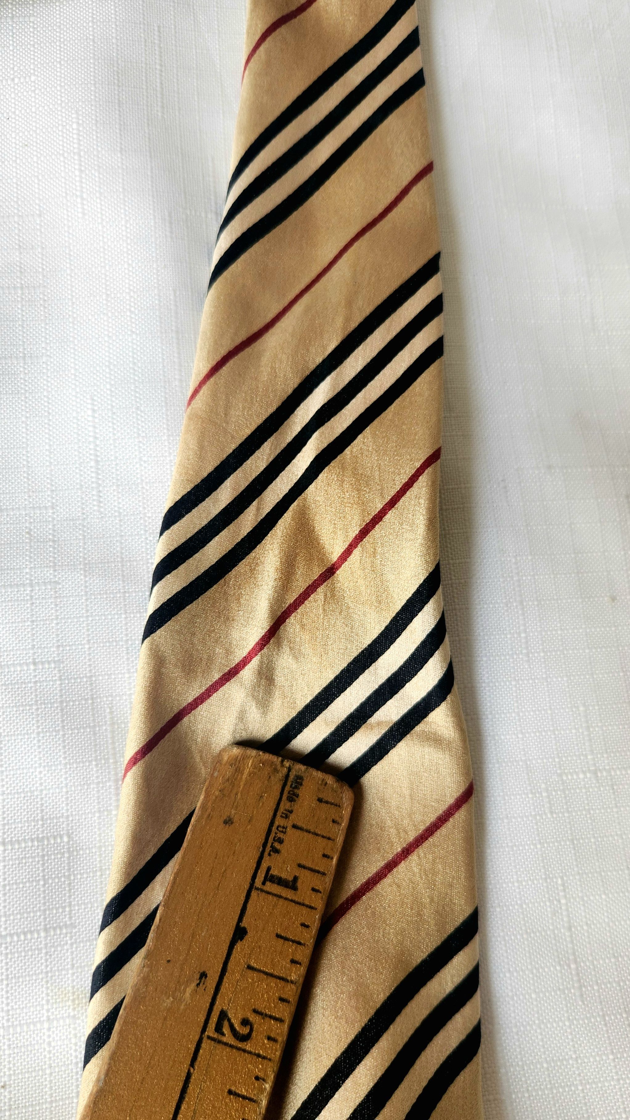 Burberry × Vintage Burberry London Beige Tie 100% Silk Made Italy Vintage Nova Size ONE SIZE - 8 Thumbnail