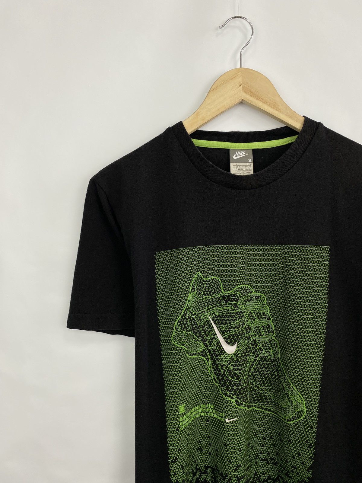 Nike 🇺🇸 Vintage 90s Nike Shox T-Shirt Rare Retro Hype Y2K USA Size US S / EU 44-46 / 1 - 2 Thumbnail