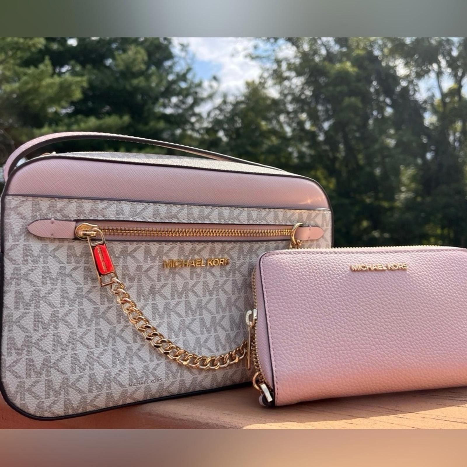 Michael Kors Michael Kors Powder Blush Crossbody Bag W/Continental Wallet Size ONE SIZE - 1 Thumbnail
