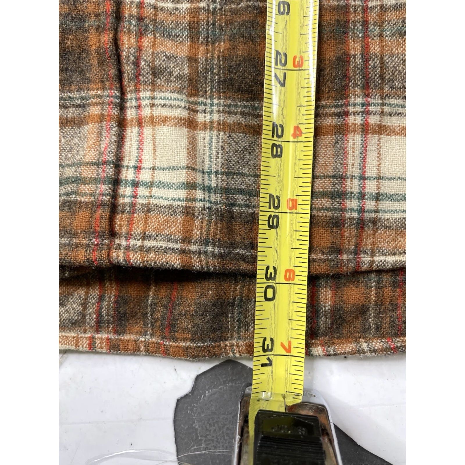 Pendleton VINTAGE Pendleton Wool Flannel Button-Up Plaid Shirt Men’s M Brown USA Made Size US M / EU 48-50 / 2 - 5 Thumbnail