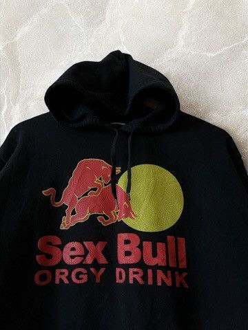 Band Tees × Red Bull × Vintage SEX BULL ORGY DRINK VINTAGE Hoodie funny hooded red logo y2k Size US M / EU 48-50 / 2 - 3 Thumbnail