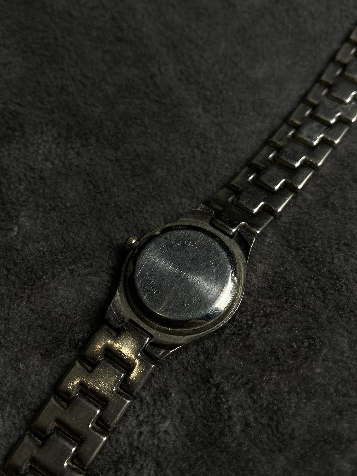Vintage Futuristic Rare Vintage Japanese Style Watch - Work 100% Size ONE SIZE - 4 Thumbnail
