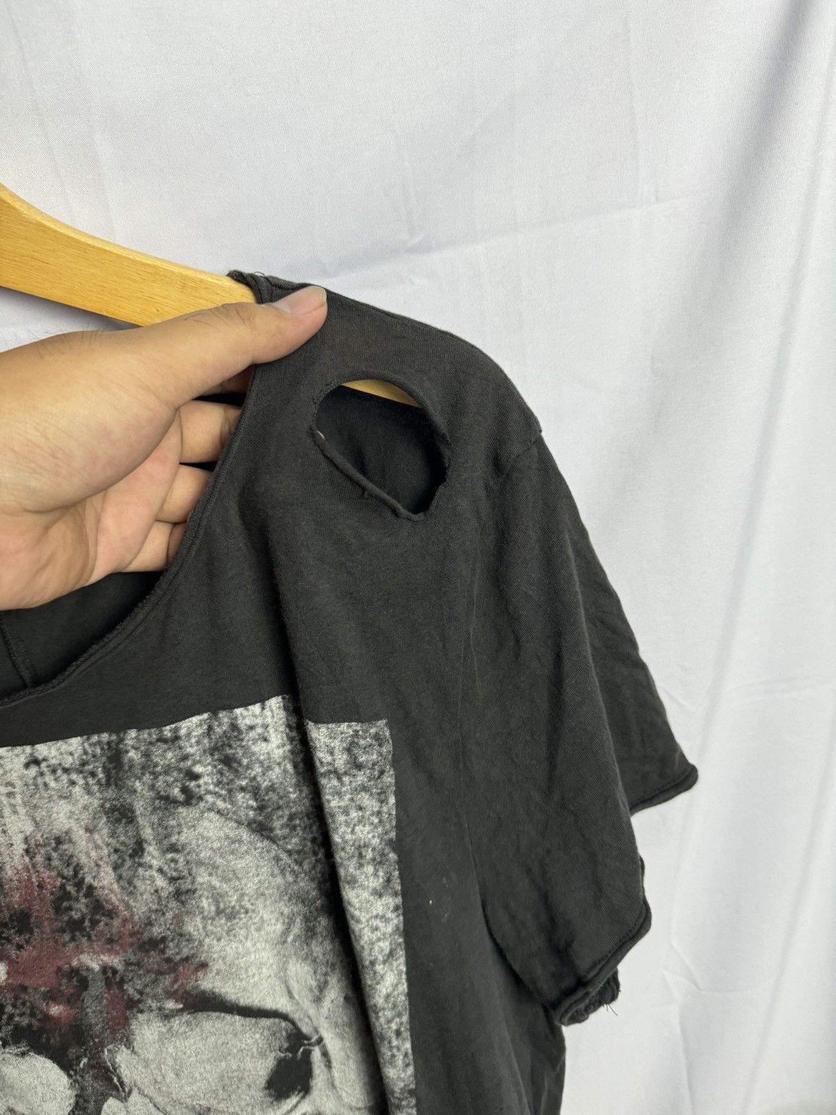If Six Was Nine × Japanese Brand × Le Grande Bleu (L.G.B.) Japanese Skulls Faded Black Distressed Tess Divided Tees Size US L / EU 52-54 / 3 - 6 Thumbnail
