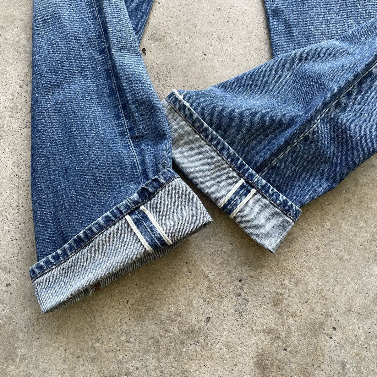 Japanese Brand Faded Blue Vintage Distressed Japanese Jeans Denim Pants W31 Size US 31 - 10 Thumbnail