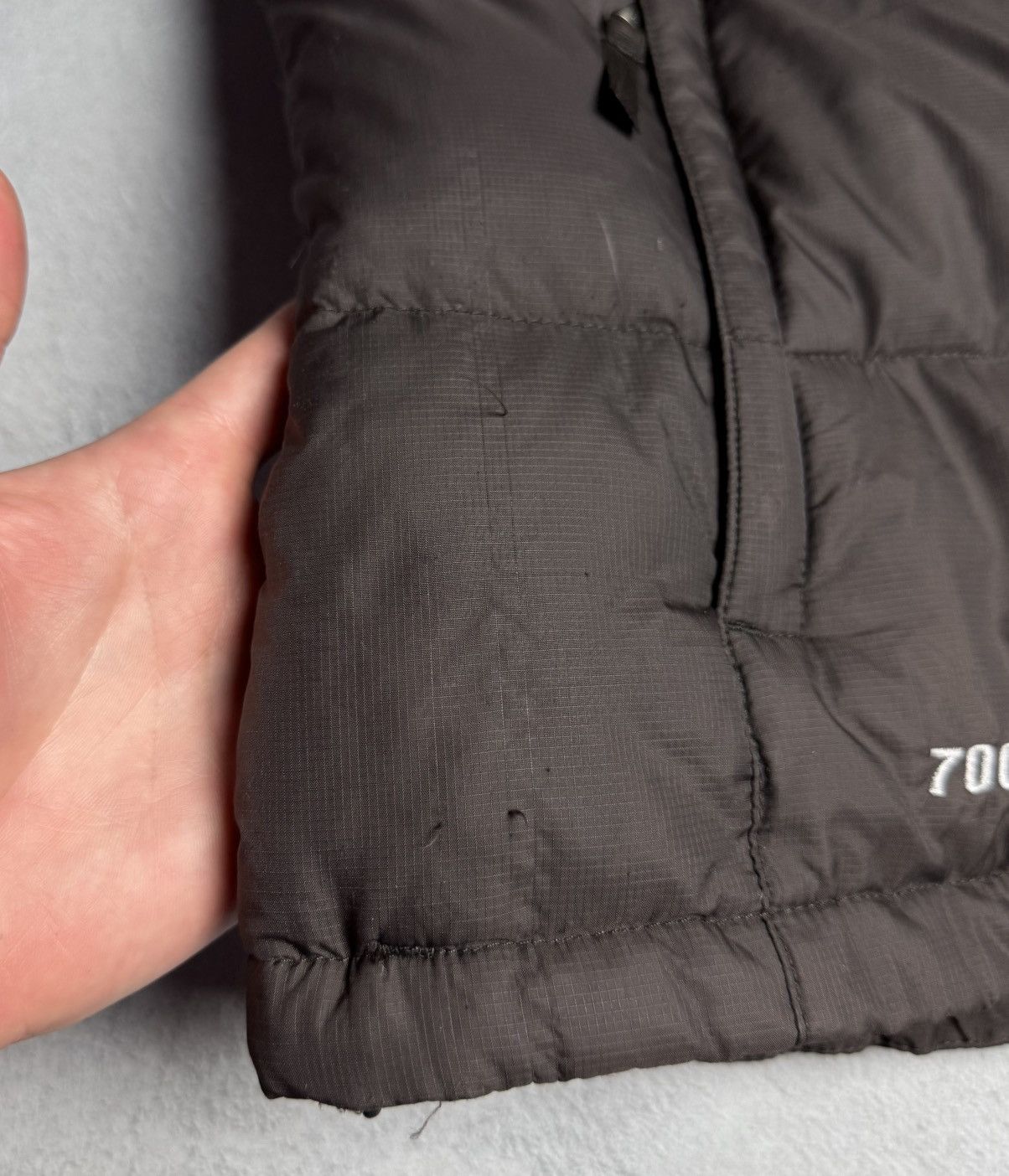 The North Face The North Face 700 Nuptse Brown Puffer Vest Gilet Size L / US 10 / IT 46 - 8 Thumbnail
