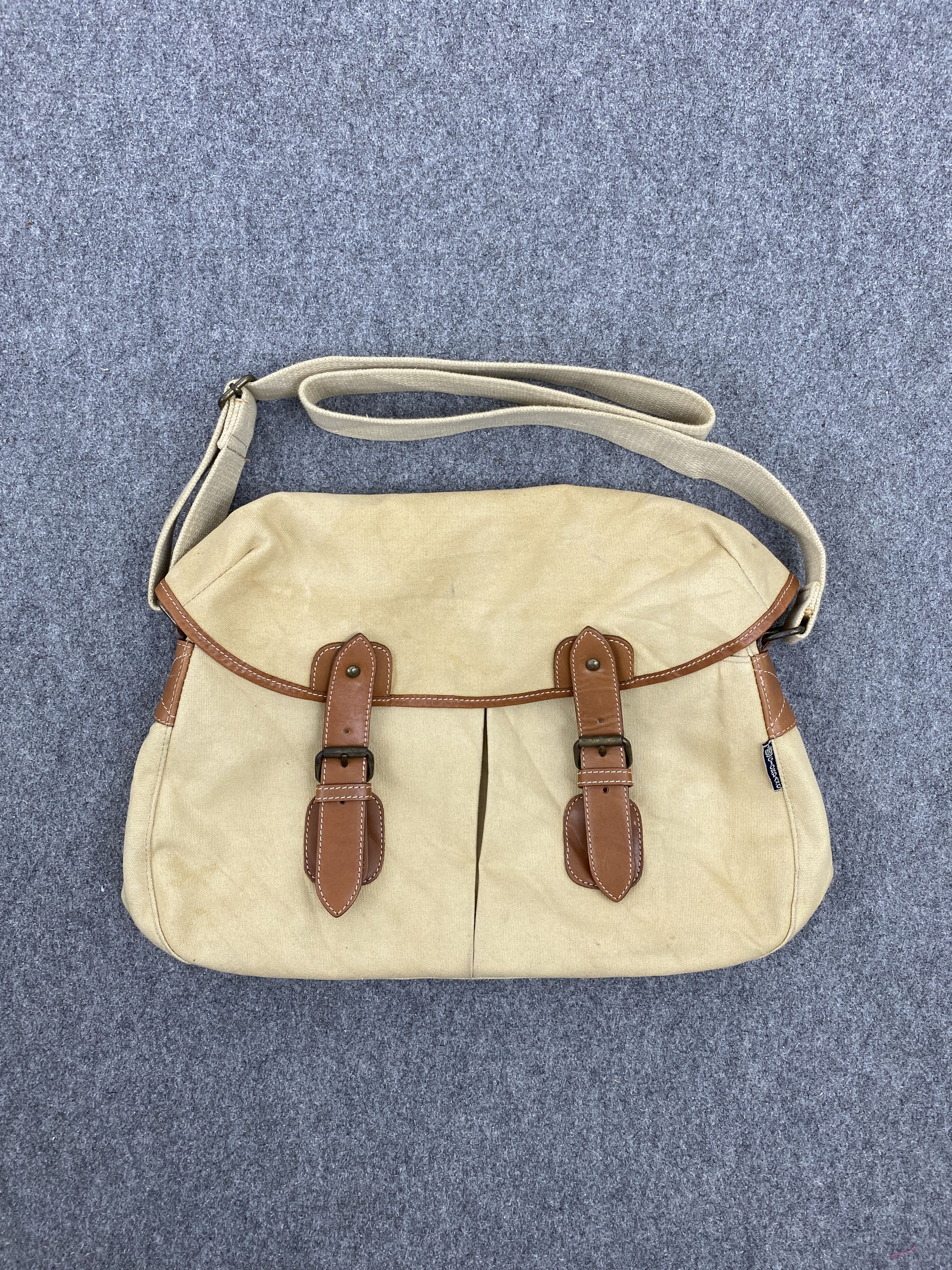 Giordano Vintage Giordano Canvas Leather Sling Bag BG0116 Size ONE SIZE - 5 Thumbnail