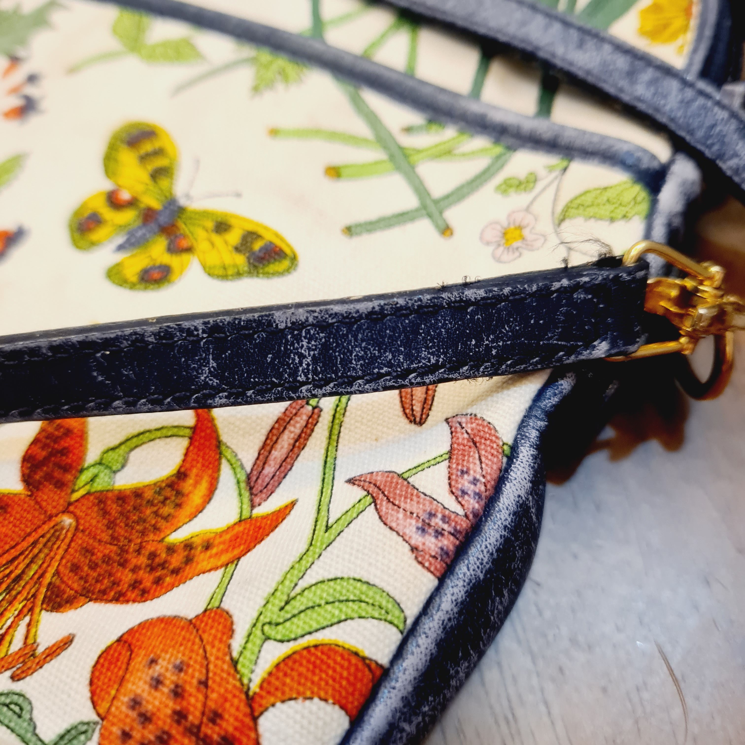 Gucci Vintage Gucci floral print crossbody bag Size ONE SIZE - 12 Thumbnail
