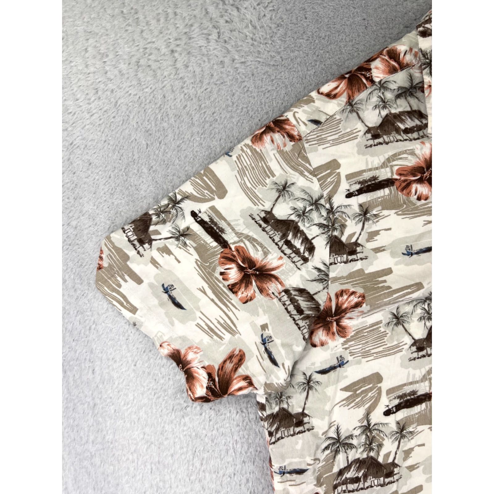 Vintage Puritan Shirt Adult 3XL Beige Floral Palm Island Rayon Hawaiian Button Shirt (Men) Size US XXL / EU 58 / 5 - 3 Thumbnail