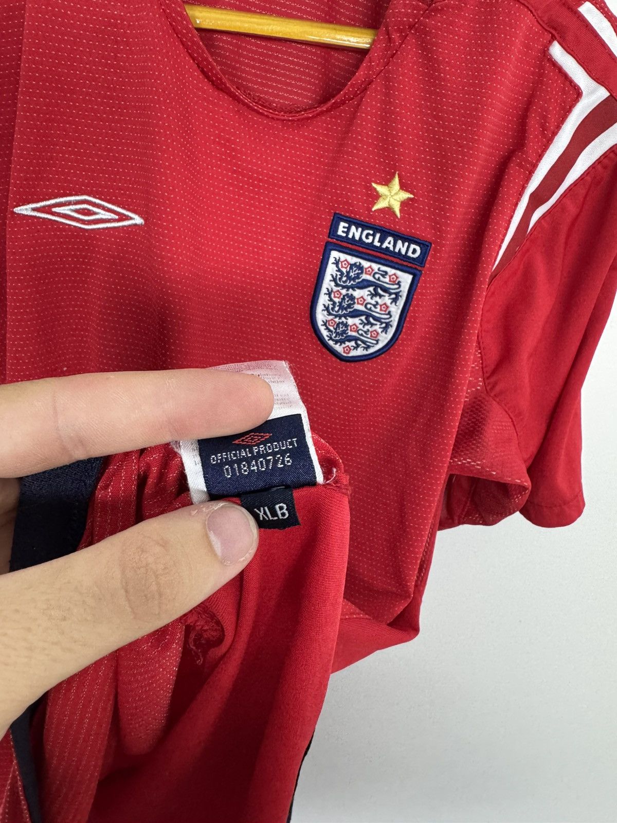 Umbro Vintage England football shirt 2004 Jersey Umbro Soccer Size US S / EU 44-46 / 1 - 11 Thumbnail