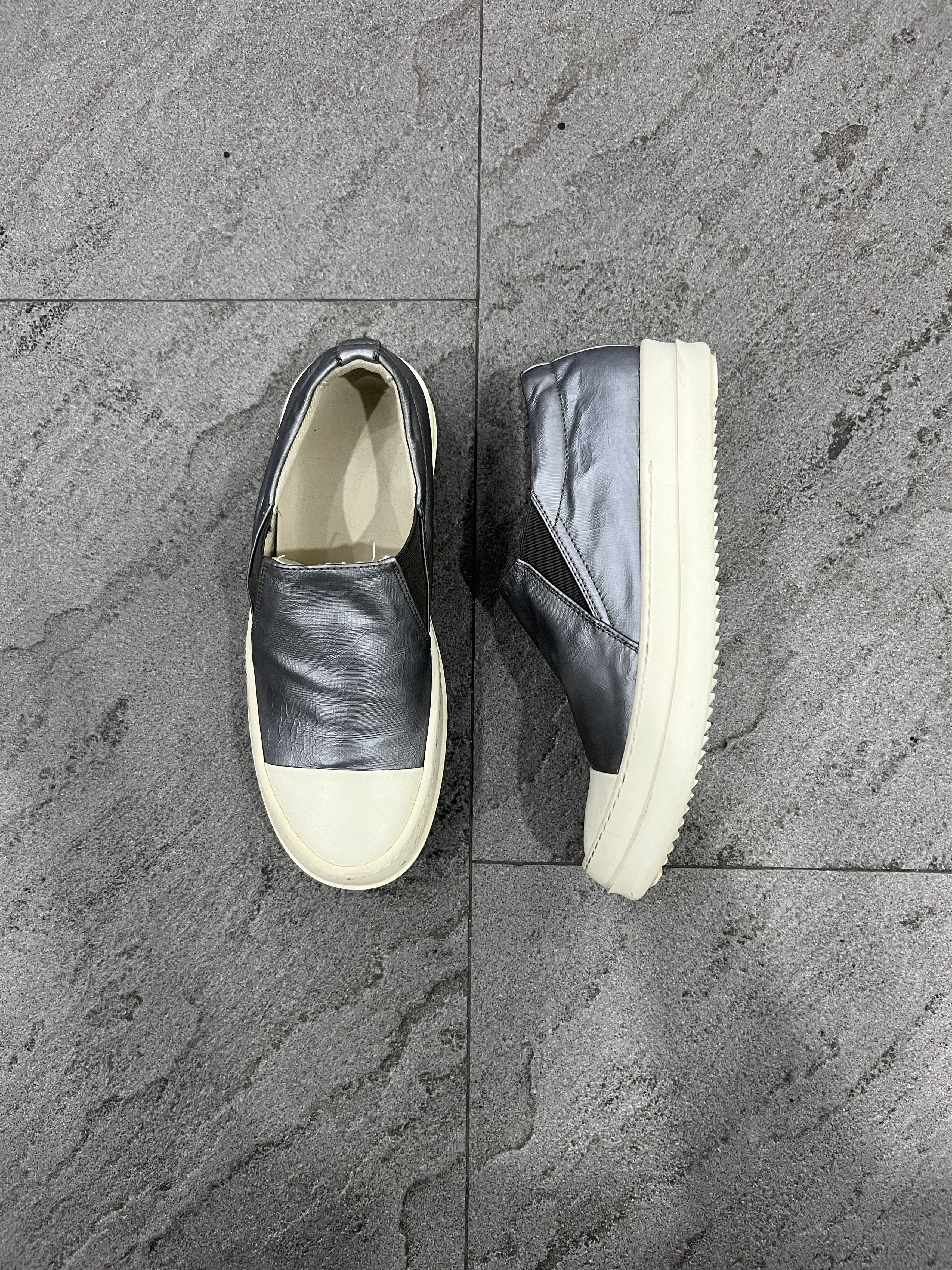Rick Owens Rick Owens DRKSHDW Cap Toe Slip On Sneakers Grey Size US 5.5 / EU 38 - 2 Thumbnail