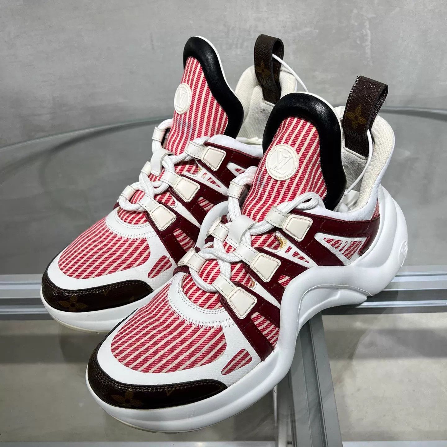 Louis Vuitton LV Archlight White Red Monogram Sneakers UK3/37 Size US 6.5 / IT 36.5 - 2 Thumbnail