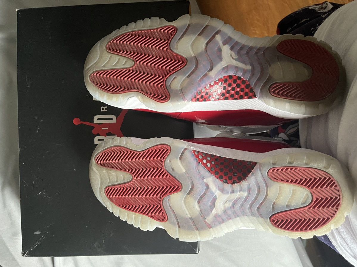 Jordan Brand Jordan 11 cherry Size US 9 / EU 42 - 4 Thumbnail