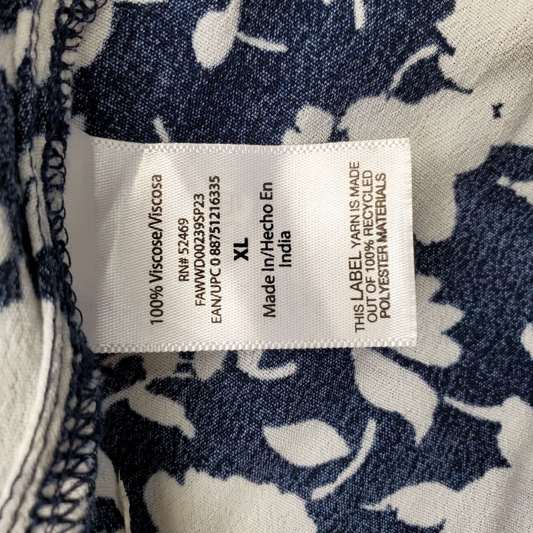Vintage Free Assembly Maxi Dress Womens Size XL Navy White Floral Tie Straps Backless Sleeveless 50" Length Size XL / US 12-14 / IT 48-50 - 4 Thumbnail