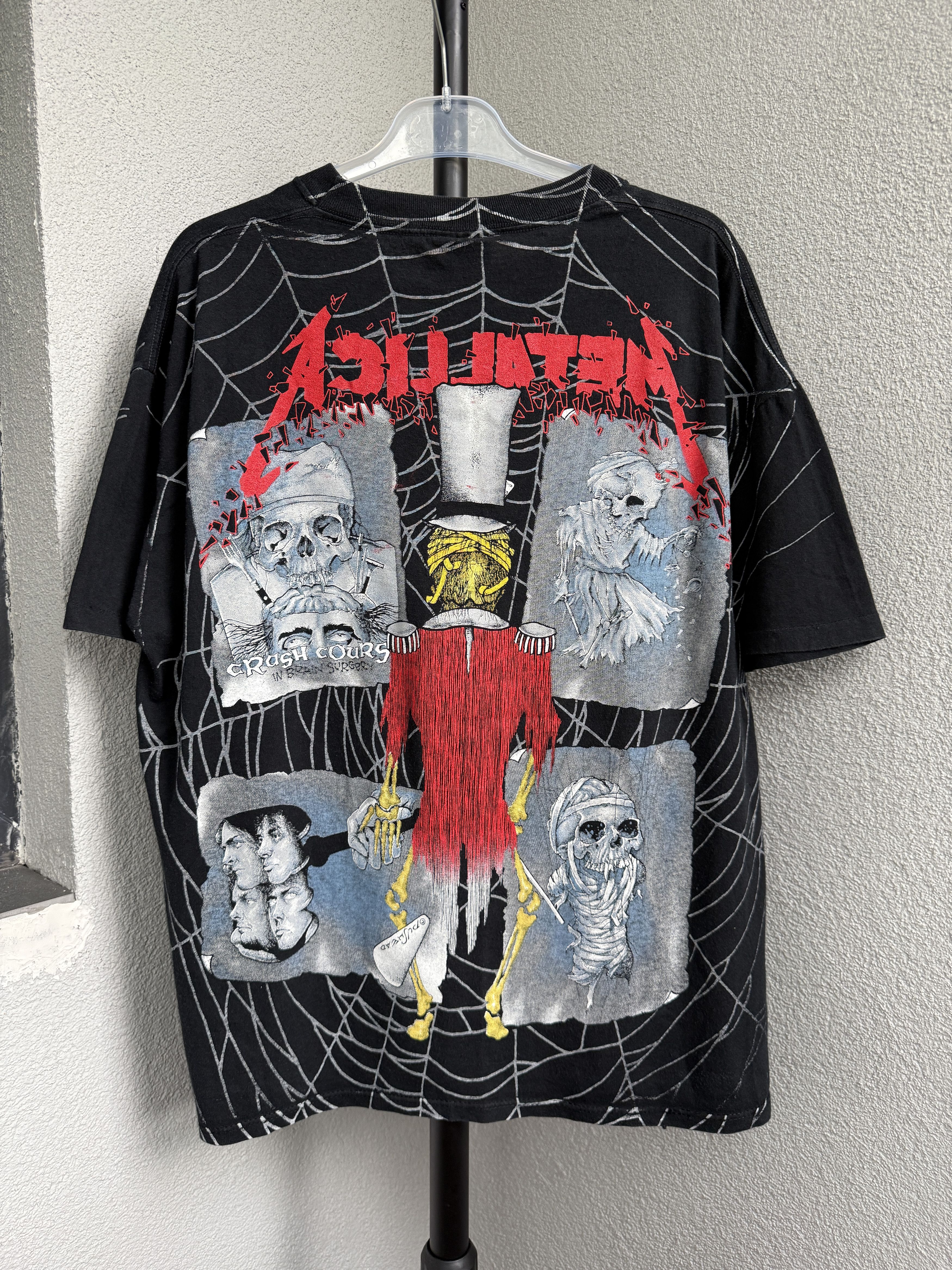 Band Tees Vintage 1992 Metallica Ringmaster Damage Inc Band AOP Tshirt Size US XL / EU 56 / 4 - 2 Thumbnail
