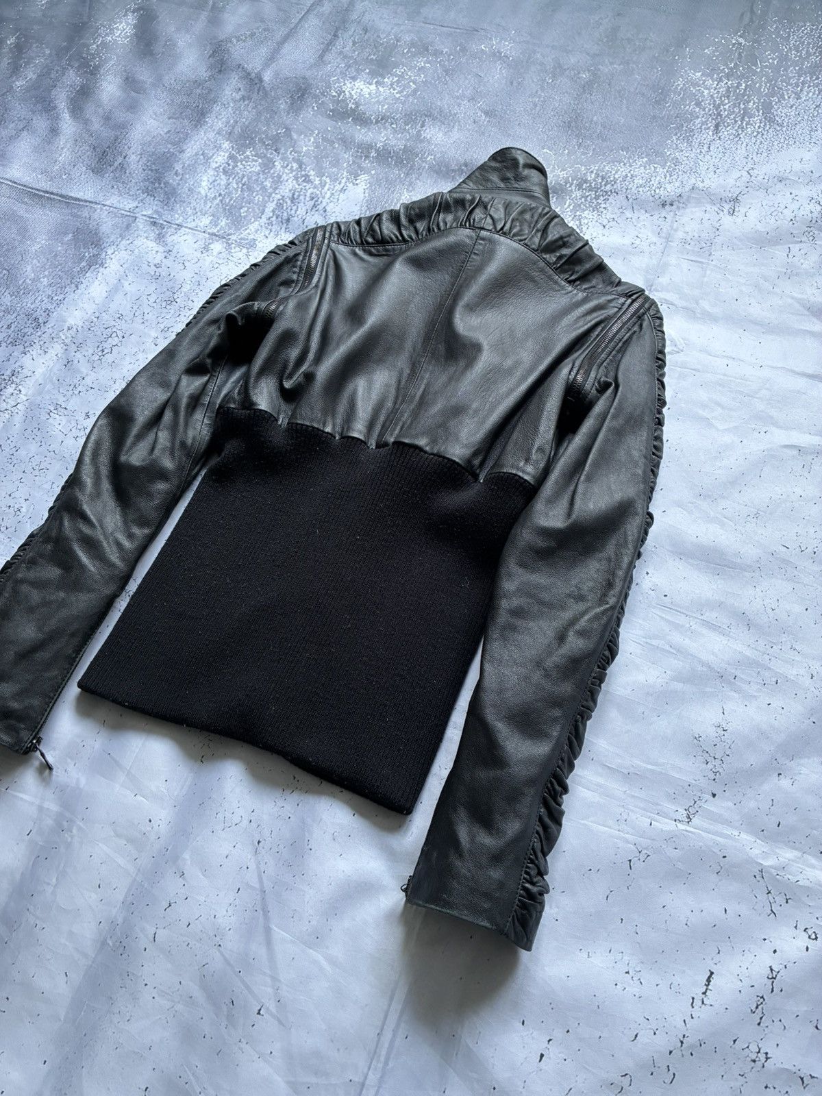 Dolce & Gabbana 2000s Dolce & Gabbana Plissé Hybrid Leather Jacket Size US XS / EU 42 / 0 - 8 Thumbnail