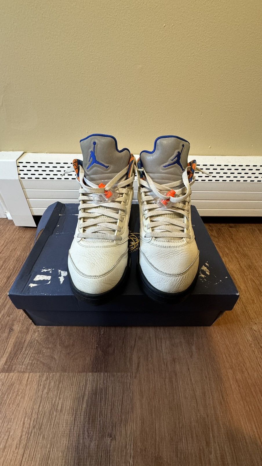 Jordan Brand Air Jordan 5 Retro “International Flight” 2018 Size US 9 / EU 42 - 1 Thumbnail