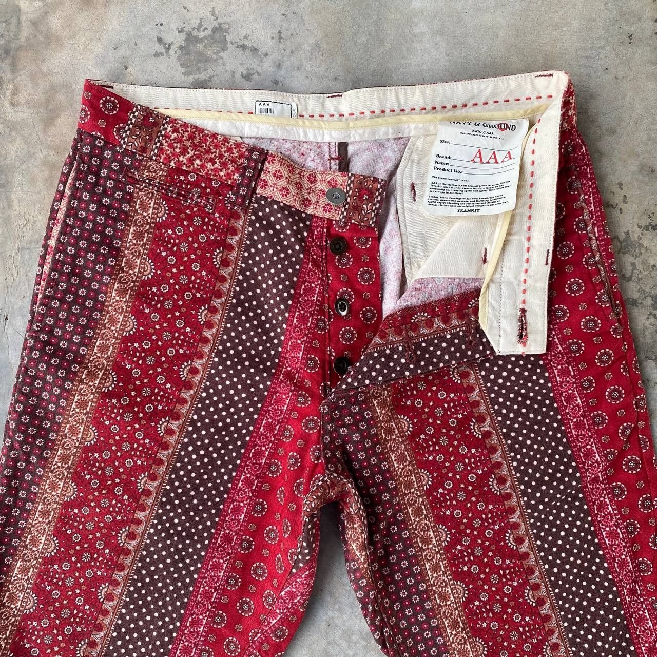 Hiroshi Kato AAA HIROSHI KATO JAPAN PAISLEY HAWAII SHORTPANT Size US 30 / EU 46 - 4 Thumbnail
