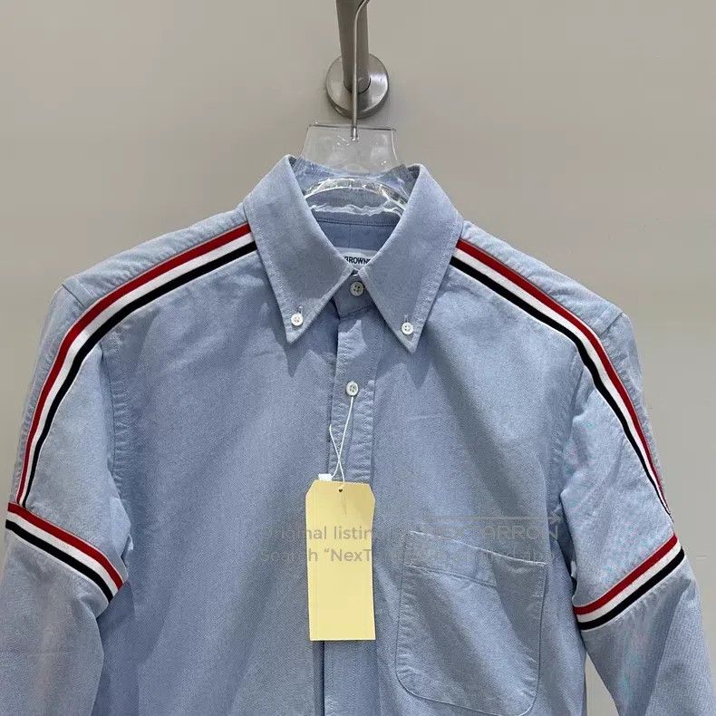 Thom Browne Thom Browne Classic Shirt with Three-Color Stripe on Shoul Size US M / EU 48-50 / 2 - 3 Thumbnail