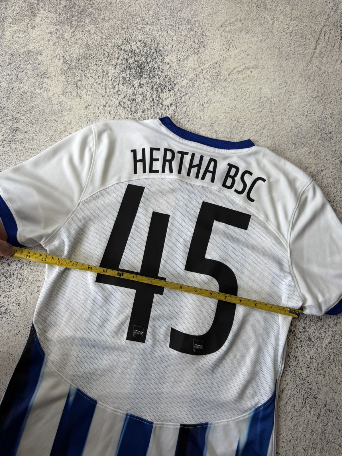 Nike Hertha BSC #45 Berlin Home Jersey 2021/22 by Nike Size US M / EU 48-50 / 2 - 25 Thumbnail