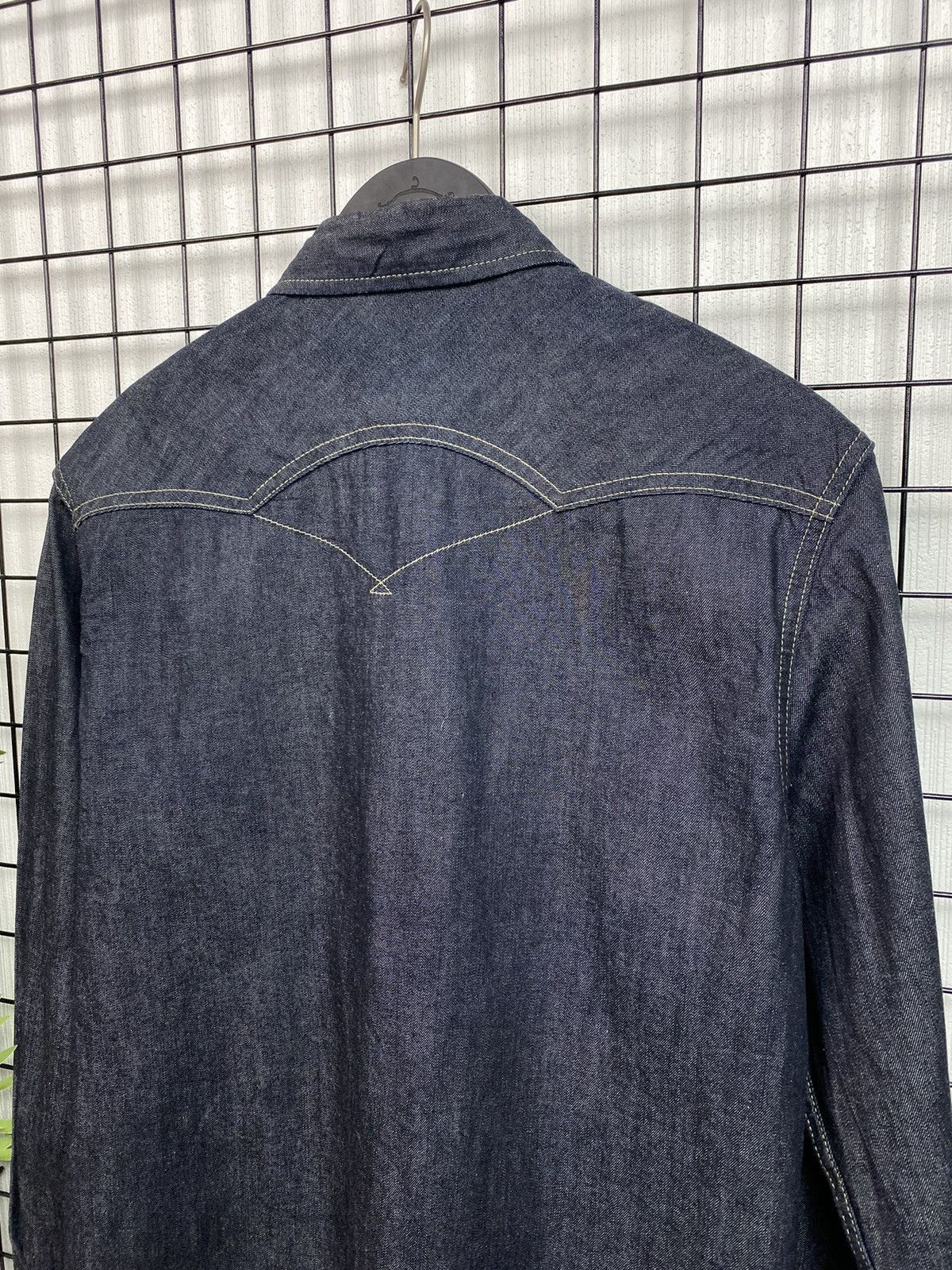 Levi's × Levi's Vintage Clothing × Vintage Vintage Levi’s Strauss & Co Denim Shirt Men’s L Navy Size US L / EU 52-54 / 3 - 11 Thumbnail