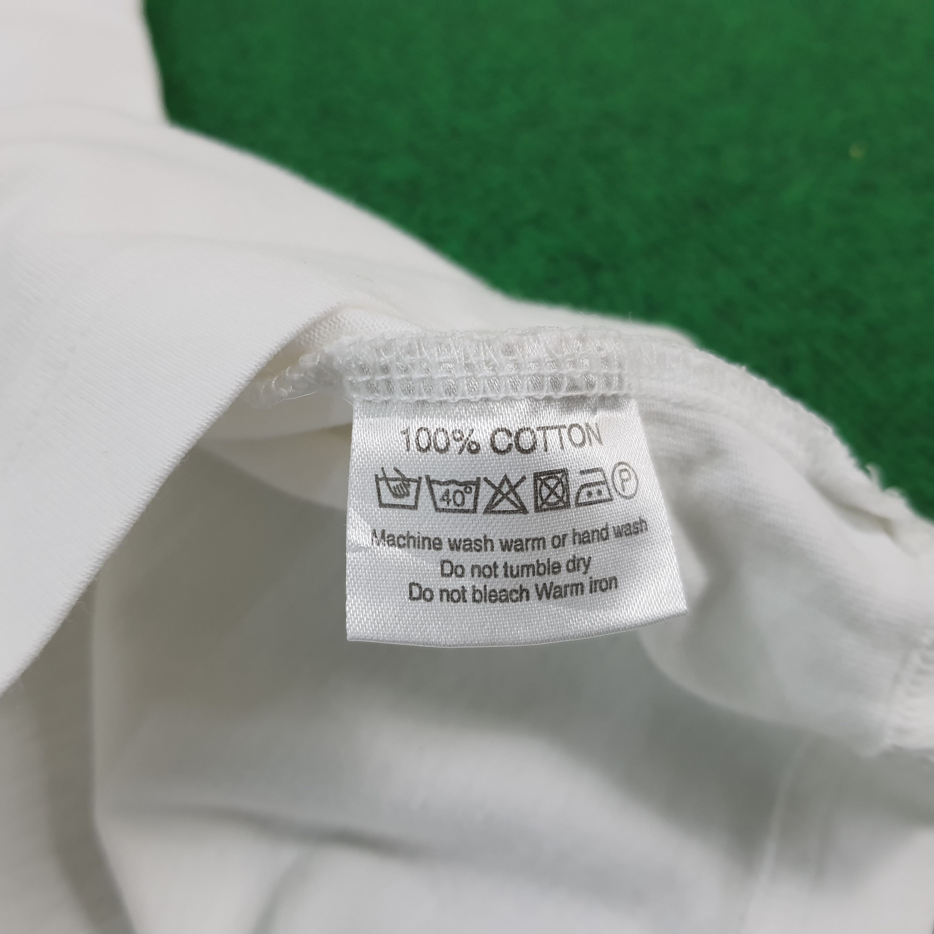 Burberry × Vintage Vintage Burberry London Nova Check Pocket Tee Size US M / EU 48-50 / 2 - 6 Thumbnail