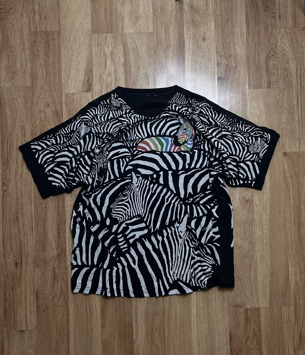 Liquid Blue Vintage 90s Liquid Blue Greg Genrich Zebra AOP T-Shirt Size US L / EU 52-54 / 3 - 1 Thumbnail