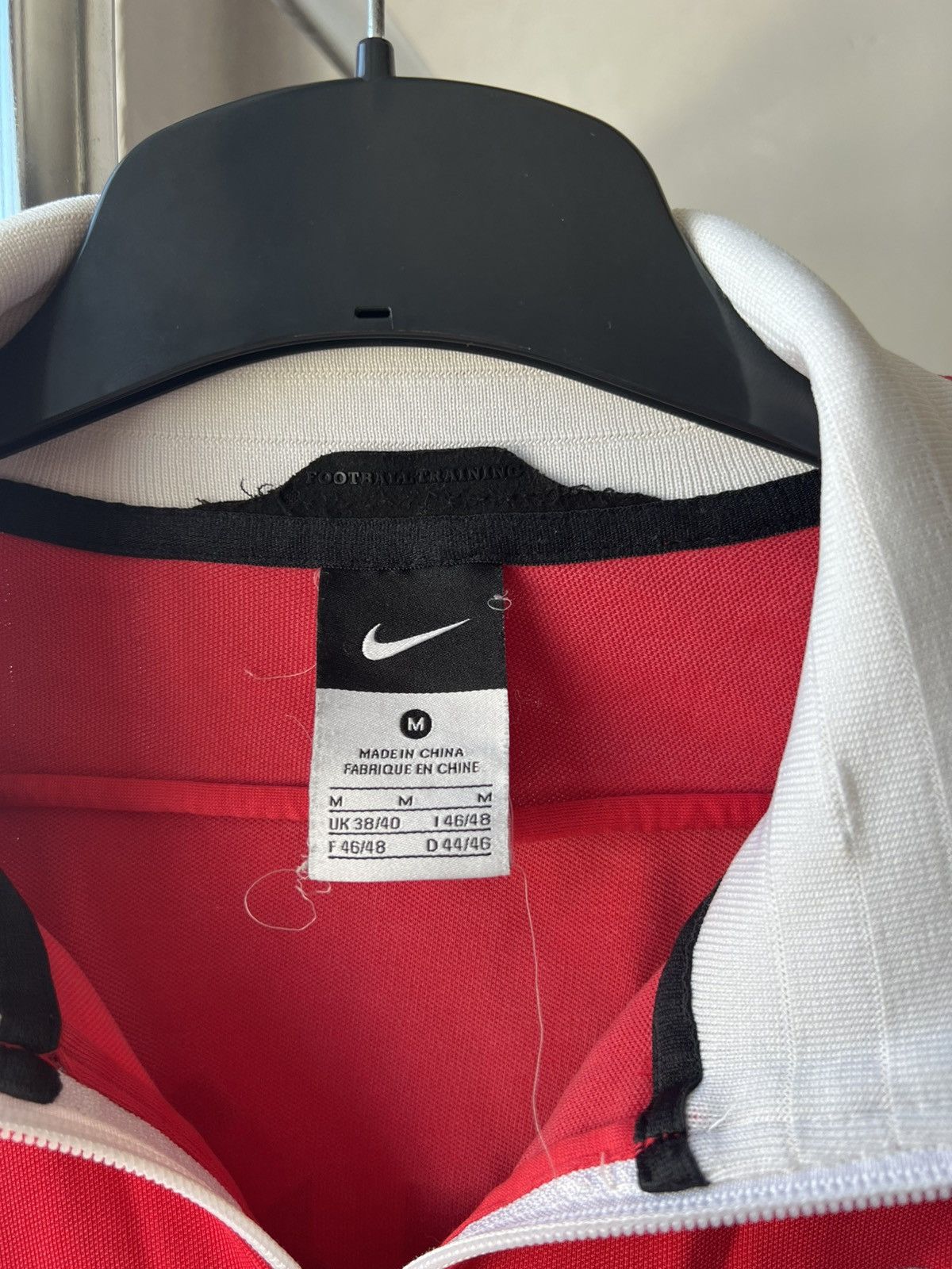 Nike TURKEY TEAM 2010/11 TRAINING NIKE SOCCER FOOTBALL ZIP JACKET Size US M / EU 48-50 / 2 - 7 Thumbnail