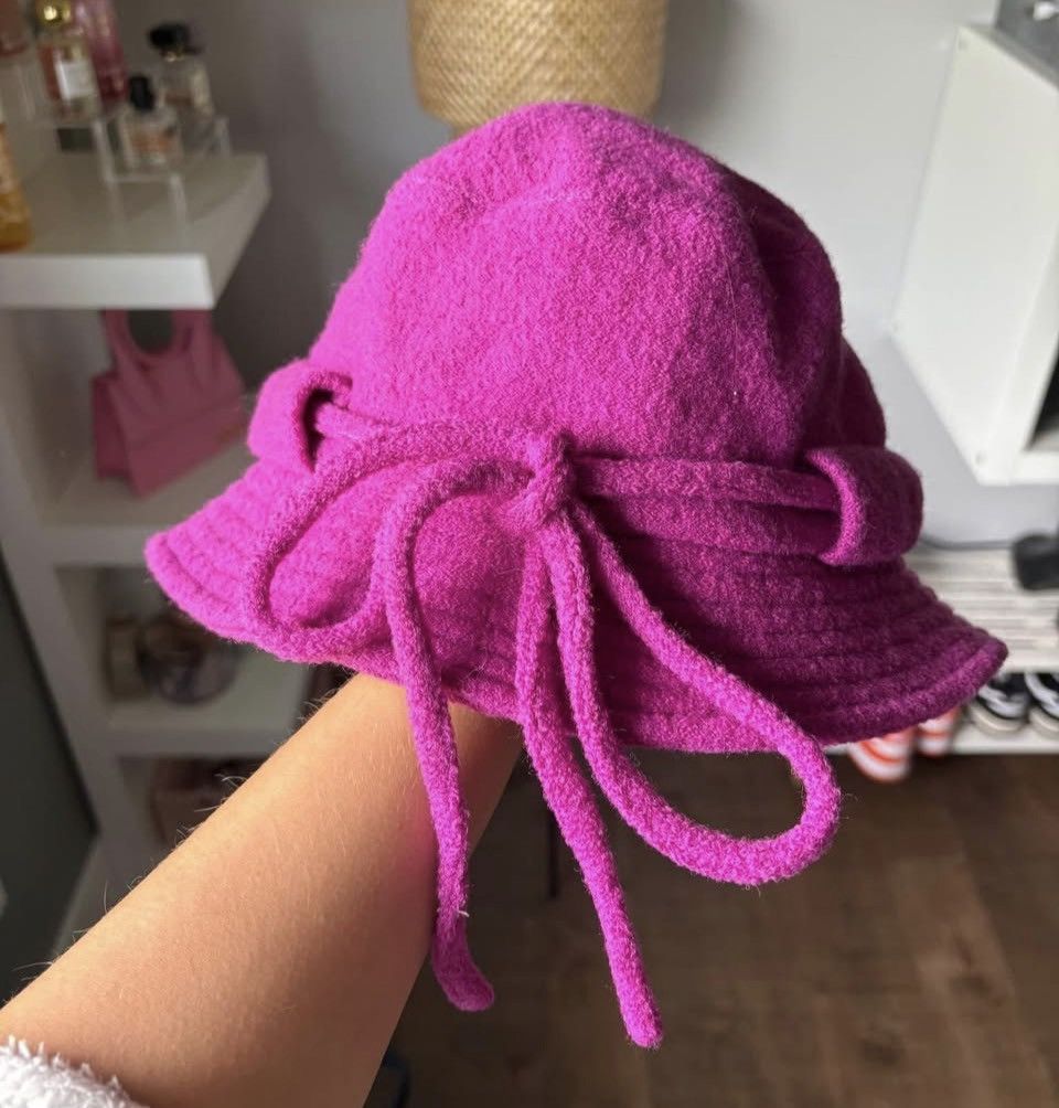 Jacquemus Jacquemus Bob Hat in Fushia Size ONE SIZE - 3 Thumbnail