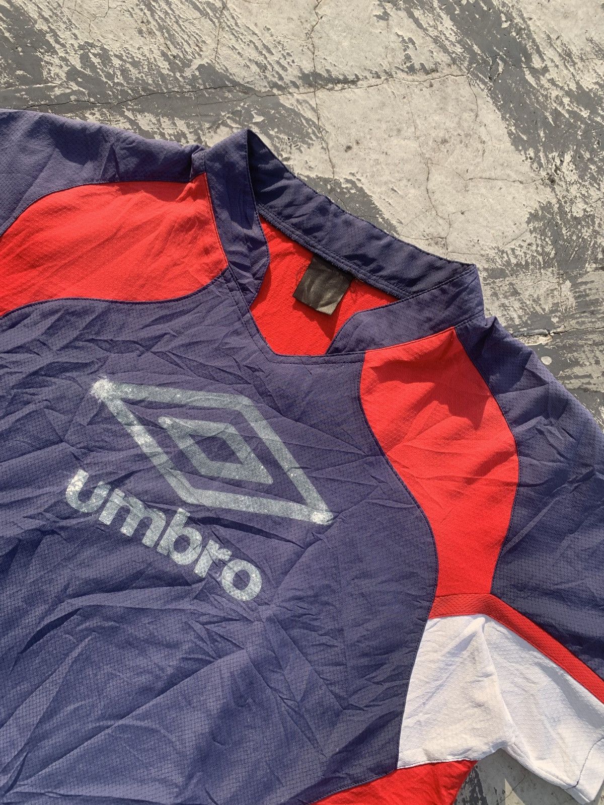 Umbro Vtg Umbro World Cup Logo Center Coaching Staff FC Ilegar a Size US XL / EU 56 / 4 - 3 Thumbnail