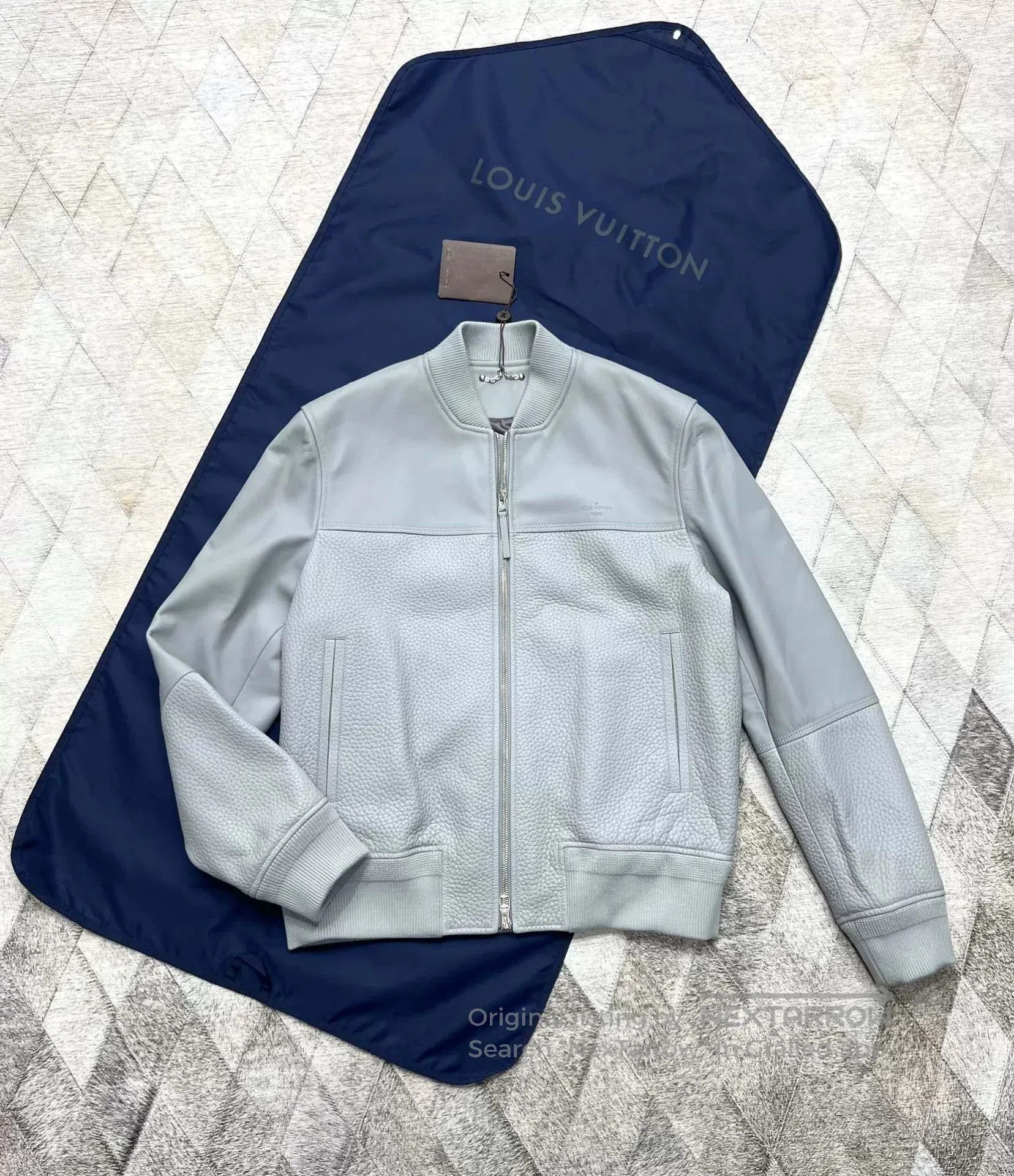 Louis Vuitton LV Elephant Gray Leather Jacket. Size US L / EU 52-54 / 3 - 1 Thumbnail