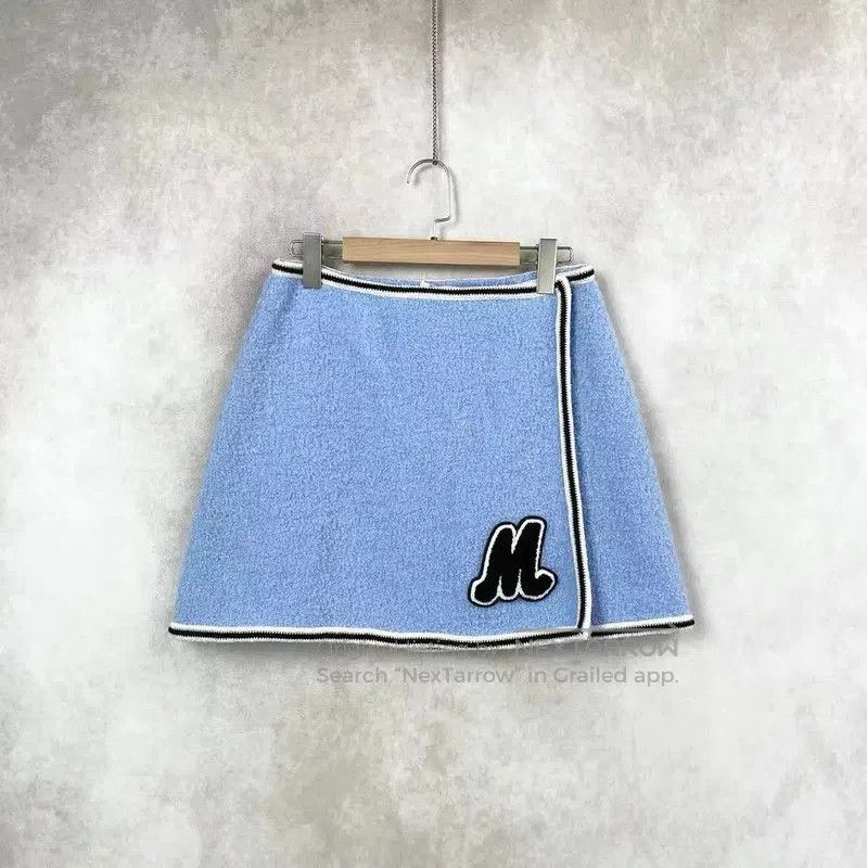 Miu Miu Miu Miu Blue Women's Skirt . Size 28" / US 6 / IT 42 - 1 Thumbnail