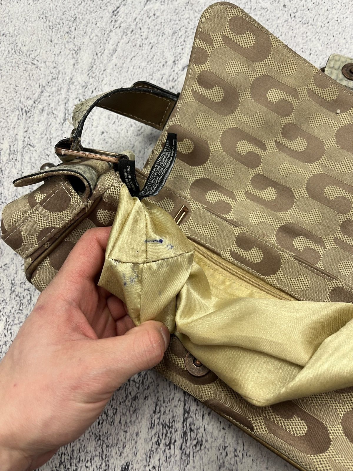 Guess Vintage 00’s GUESS Cloth Handbag Monogram Y2k Avant Garde Size ONE SIZE - 14 Thumbnail
