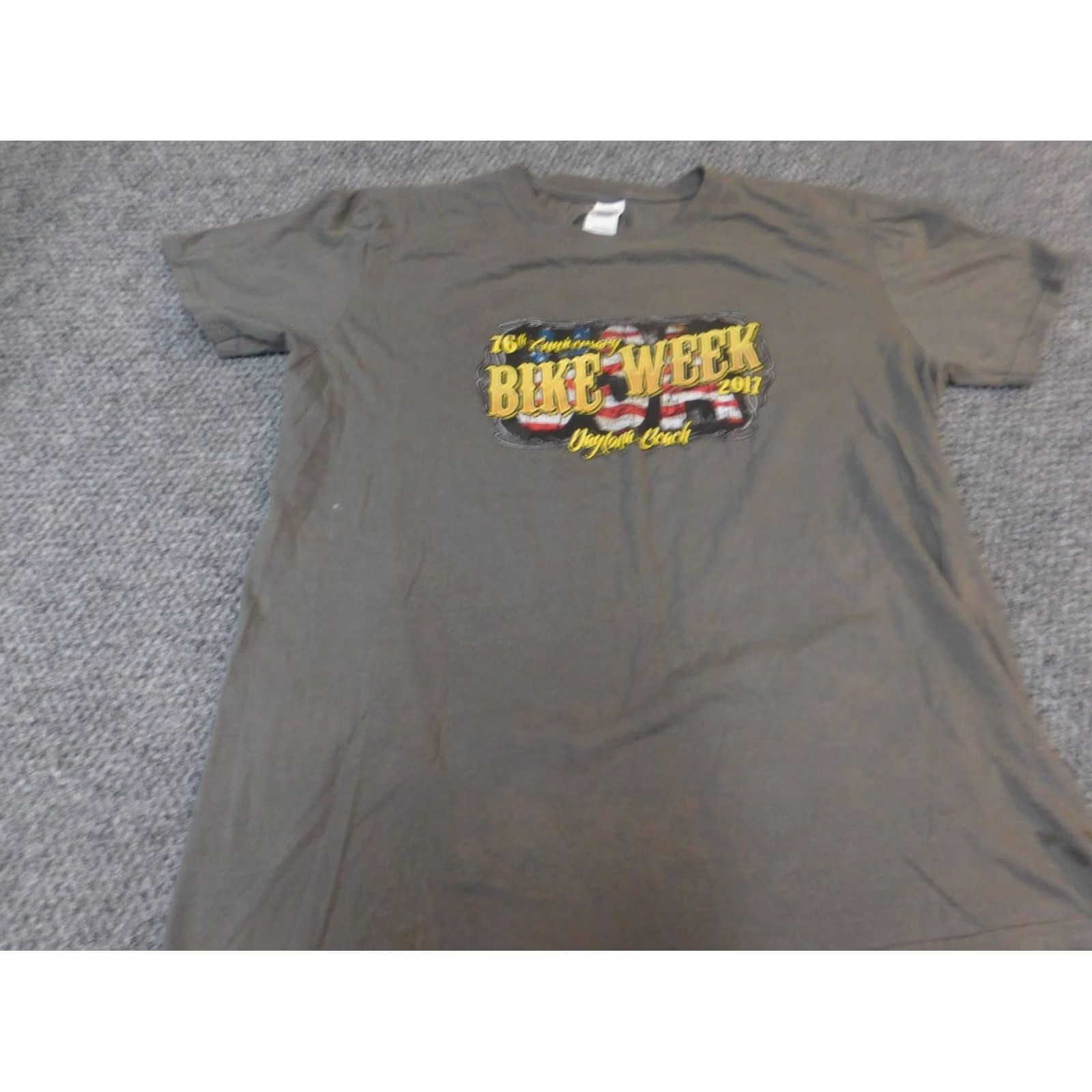 Gildan Gildan T-Shirt Mens L Gray 2017 Daytona Beach Bike Week Short Sleeve Crew Neck Graphic Classic Logo Size US L / EU 52-54 / 3 - 4 Thumbnail