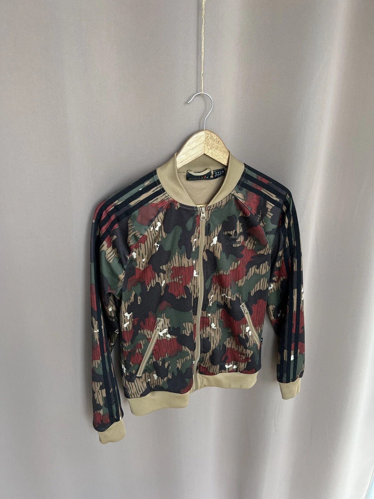 Adidas Adidas Pharrell Williams Track Jacket Camo Full Zip Mens S Size US S / EU 44-46 / 1 - 5 Thumbnail