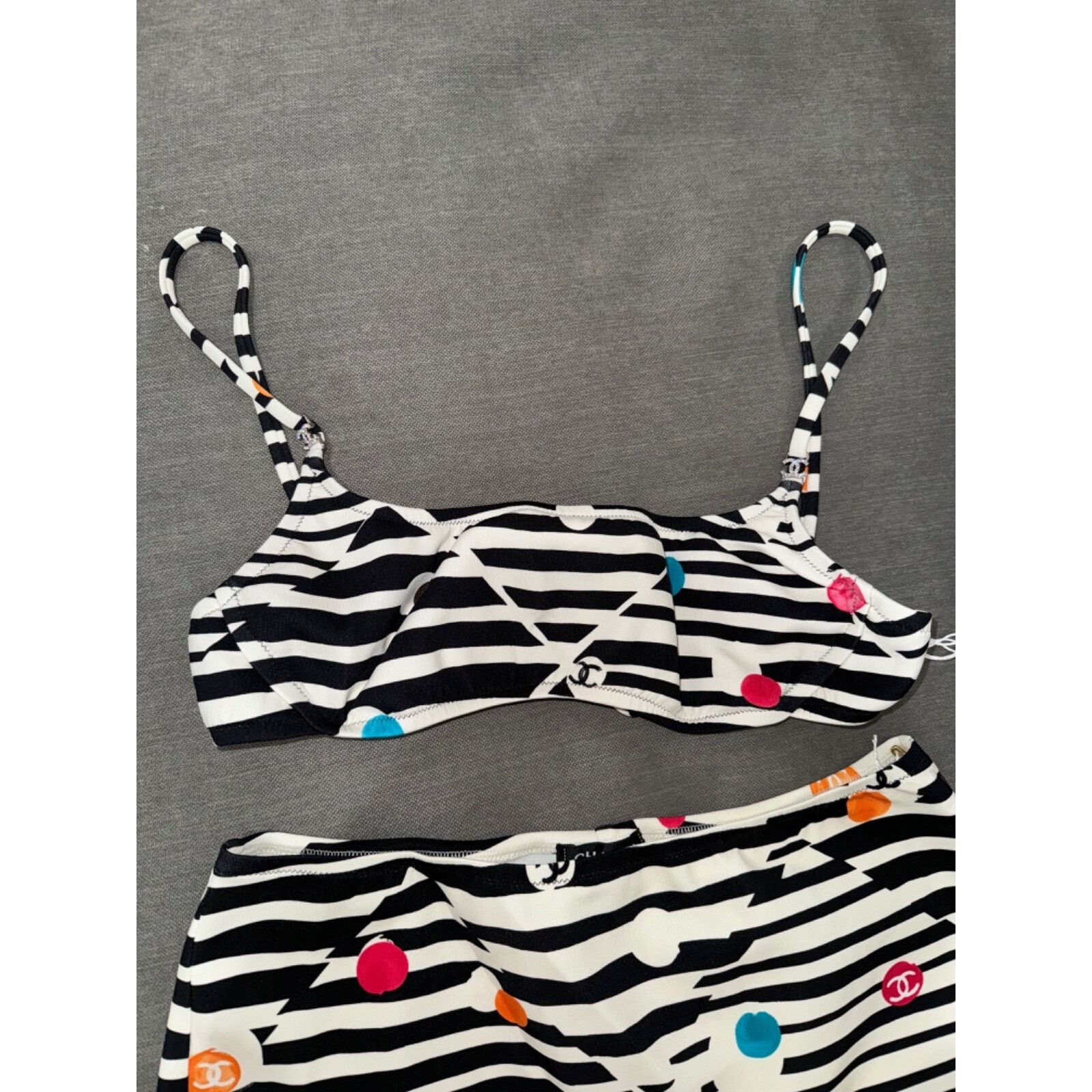 Chanel Chanel 24S Two Piece Bikini Swim Swimsuit Bathingsuit 36 Size XS / US 0-2 / IT 36-38 - 8 Thumbnail