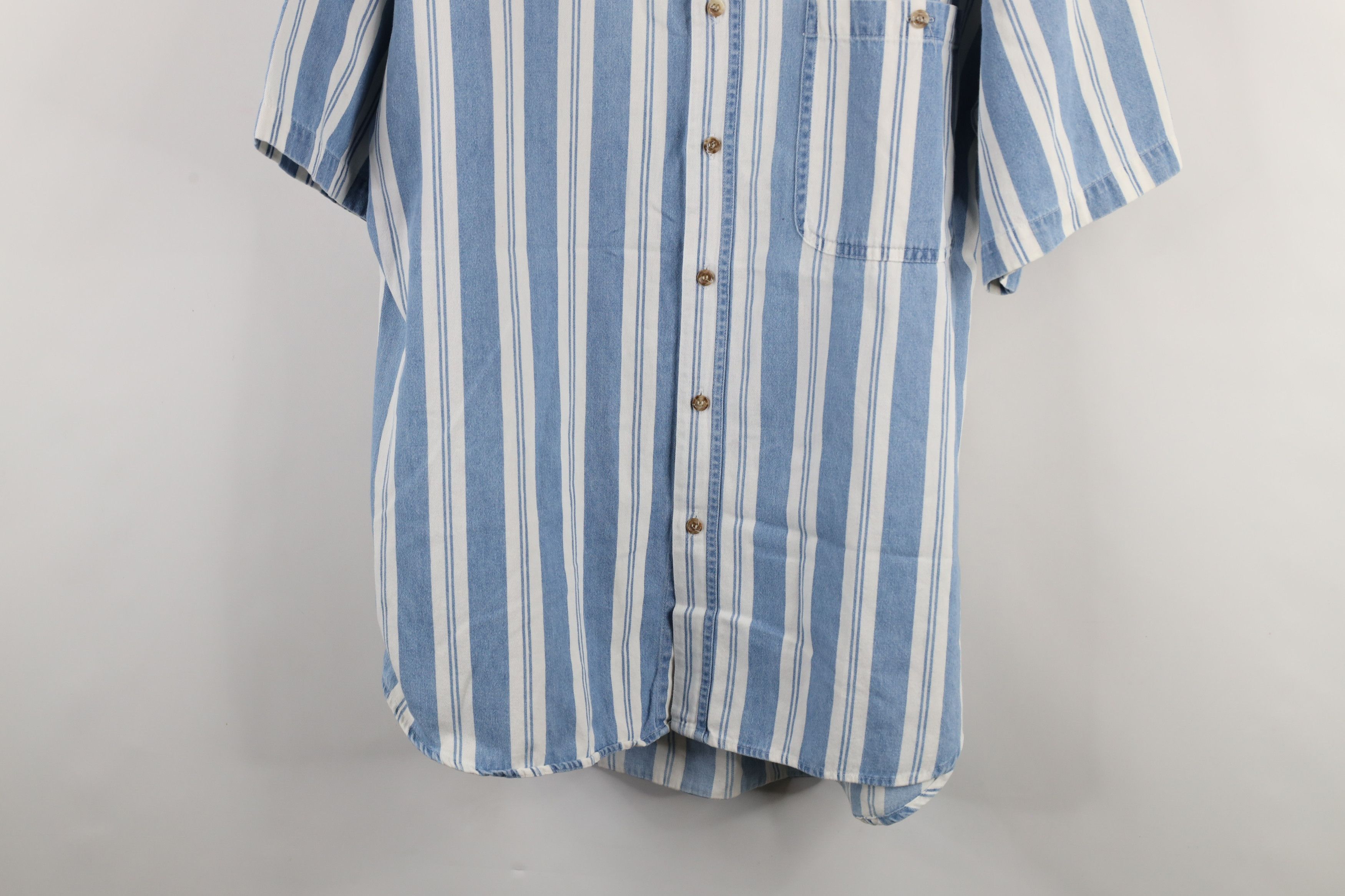 Vintage Vintage 90s Streetwear Baggy Fit Short Sleeve Button Shirt Size US L / EU 52-54 / 3 - 3 Thumbnail