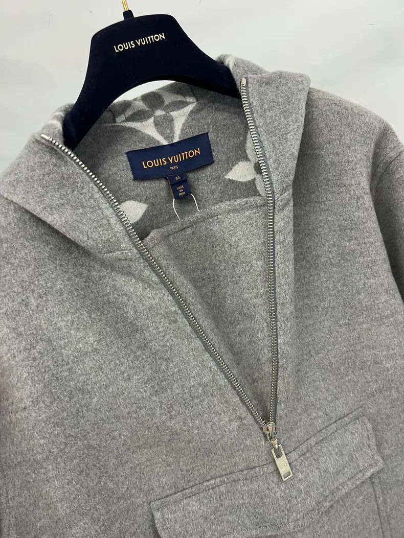 Louis Vuitton Louis Vuitton Half Zip Inside Full Logo Patchwork Hooded S Size XXS / US 00 / IT 34 - 3 Thumbnail
