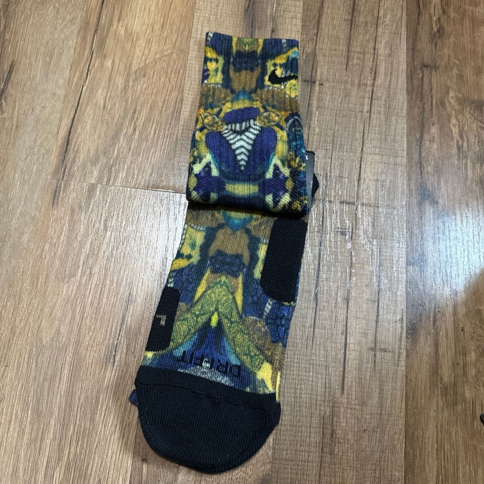 Nike 2014 Nike Kobe Elite Digital Ink Basketball Crew Socks Size ONE SIZE - 2 Thumbnail