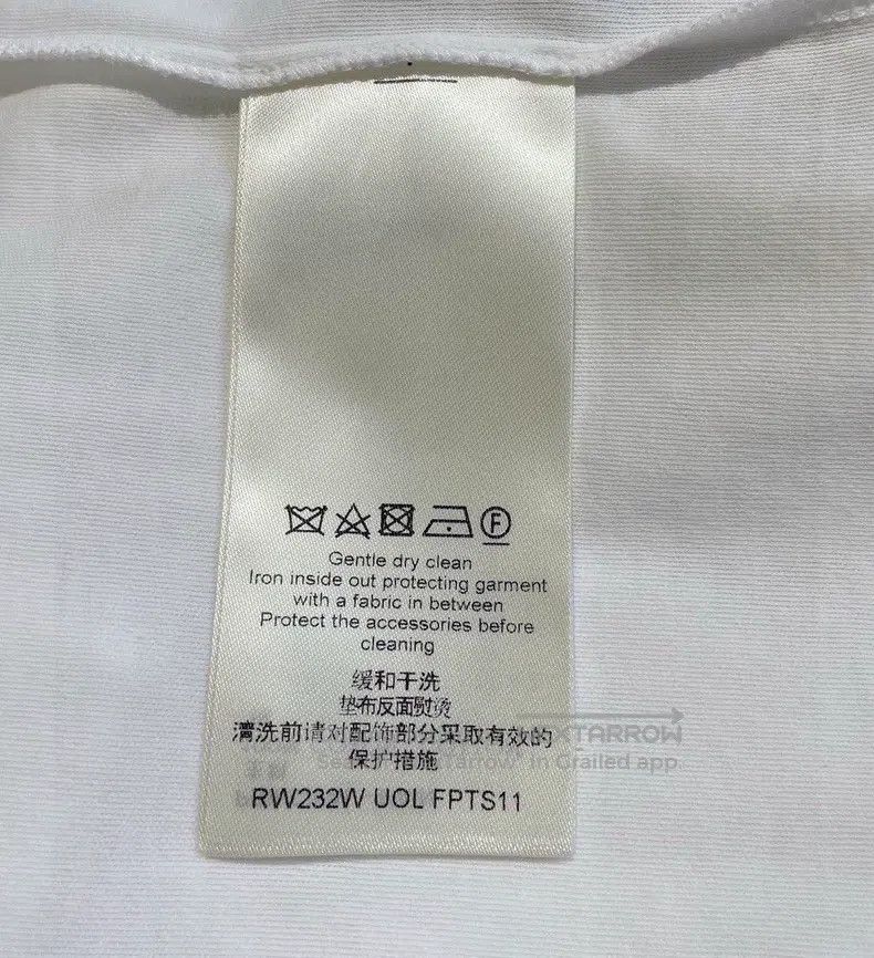 Louis Vuitton Louis Vuitton Logo monogram print crew neck short sleeve Size US XS / EU 42 / 0 - 7 Thumbnail