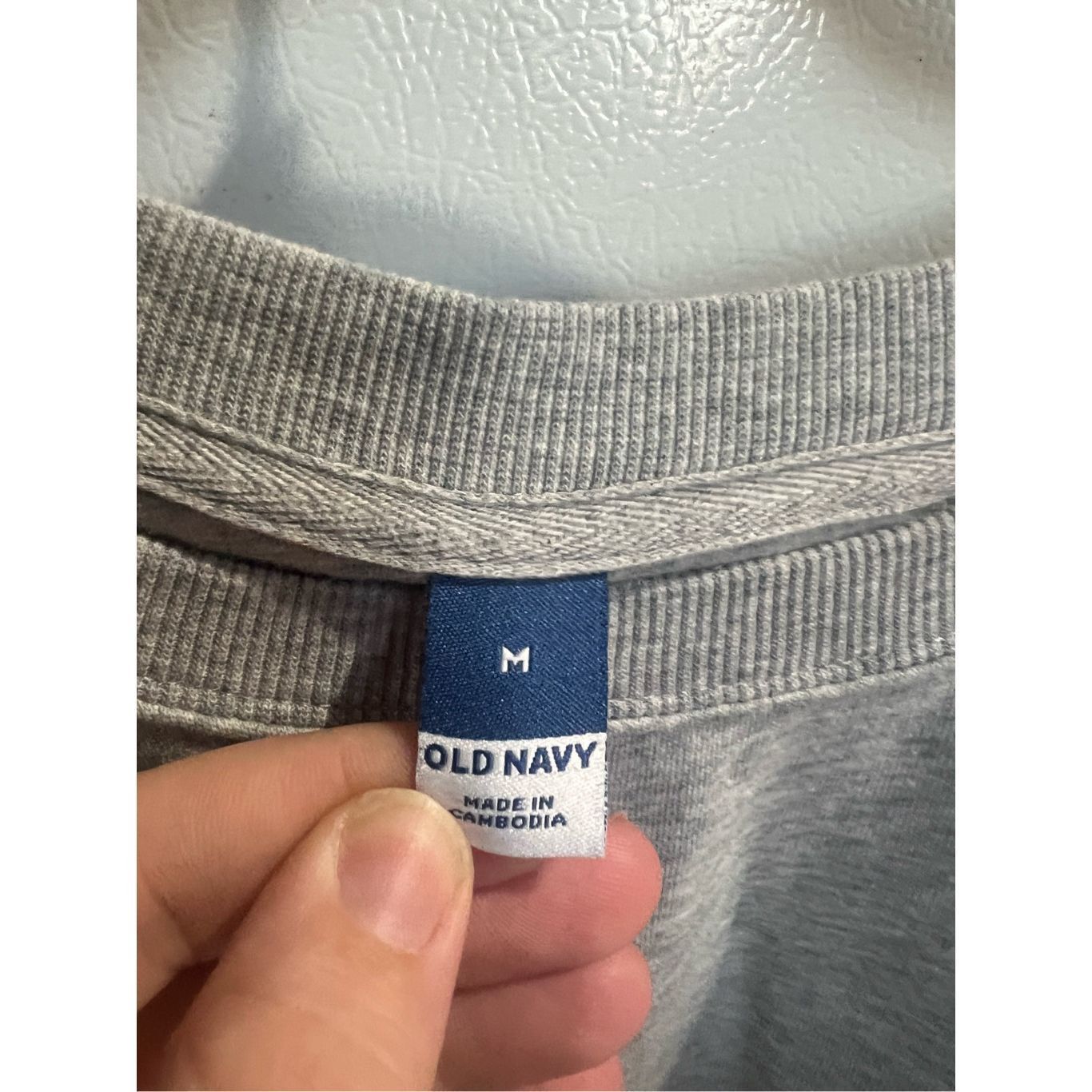 Old Navy Old Navy Grey Crewneck Sweatshirt Woman’s Size Medium Size M / US 6-8 / IT 42-44 - 4 Thumbnail