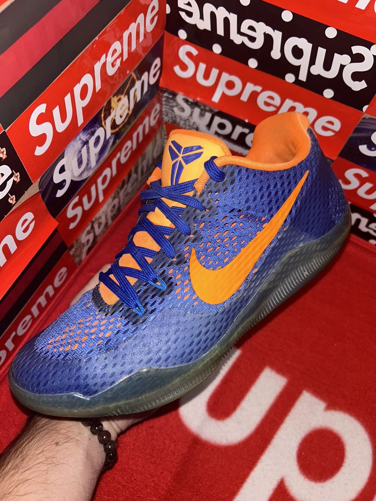 Nike Nike Kobe 11 ID 865773-994 size 8 Florida Gators Size US 8 / EU 41 - 8 Thumbnail