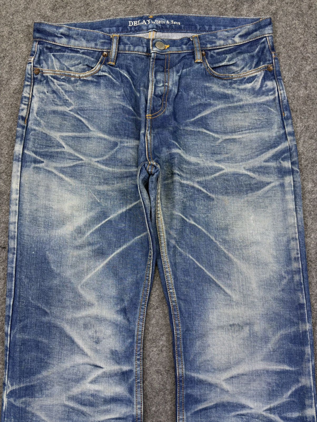 Japanese Brand 💥Insane Style💥fin&Sons Japan Smoky Fades Denim K6 Size US 34 / EU 50 - 3 Thumbnail