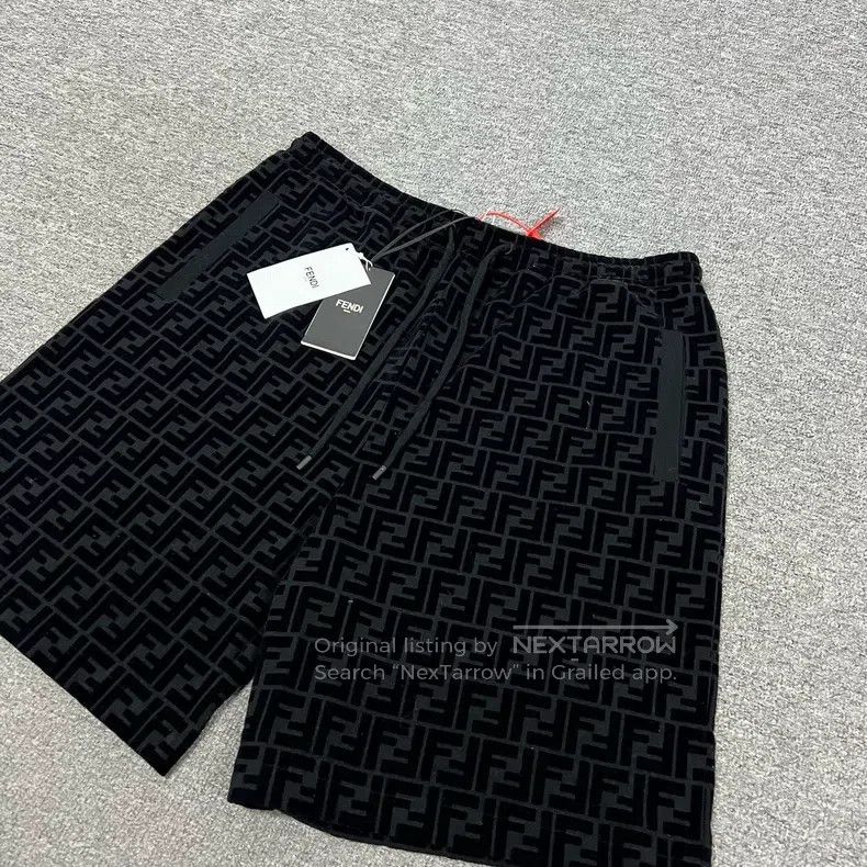 Fendi Fendi Letter Logo Full Monogram Fleece Shorts Size US 38 / EU 54 - 4 Thumbnail