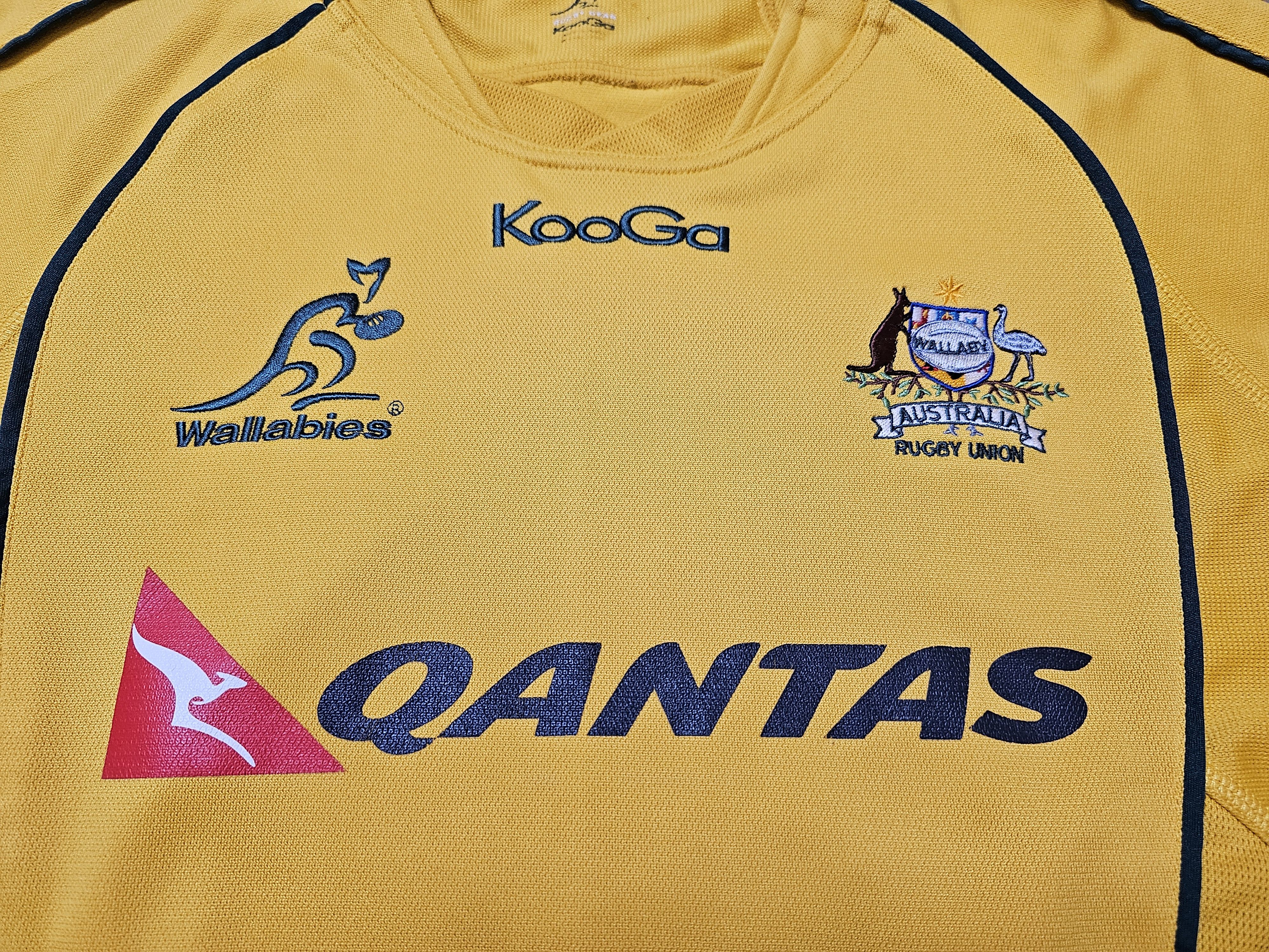 Vintage AUSTRALIA RUGBY JERSEY 2010 WORLD CUP UNION RUGBY JERSEY Size US S / EU 44-46 / 1 - 3 Thumbnail