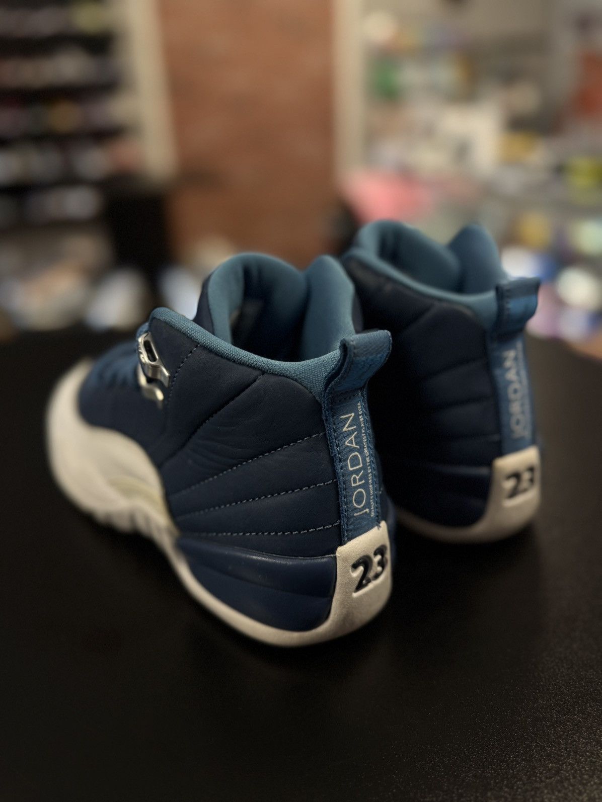 Jordan Brand × Nike Jordan 12 Blue Indigo Size 6Y/7.5W Pre Owned Size US 6 / EU 39 - 8 Thumbnail