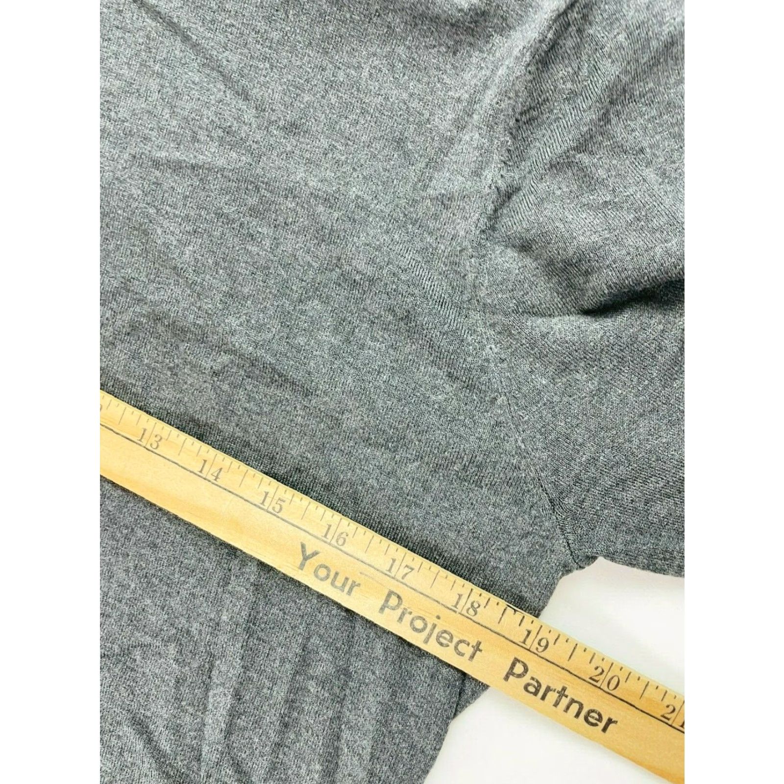 Vintage T Tahari Sweater Women's L Gray Pullover Long Sleeve Mock Neck NWT Rin Edge Size L / US 10 / IT 46 - 3 Thumbnail