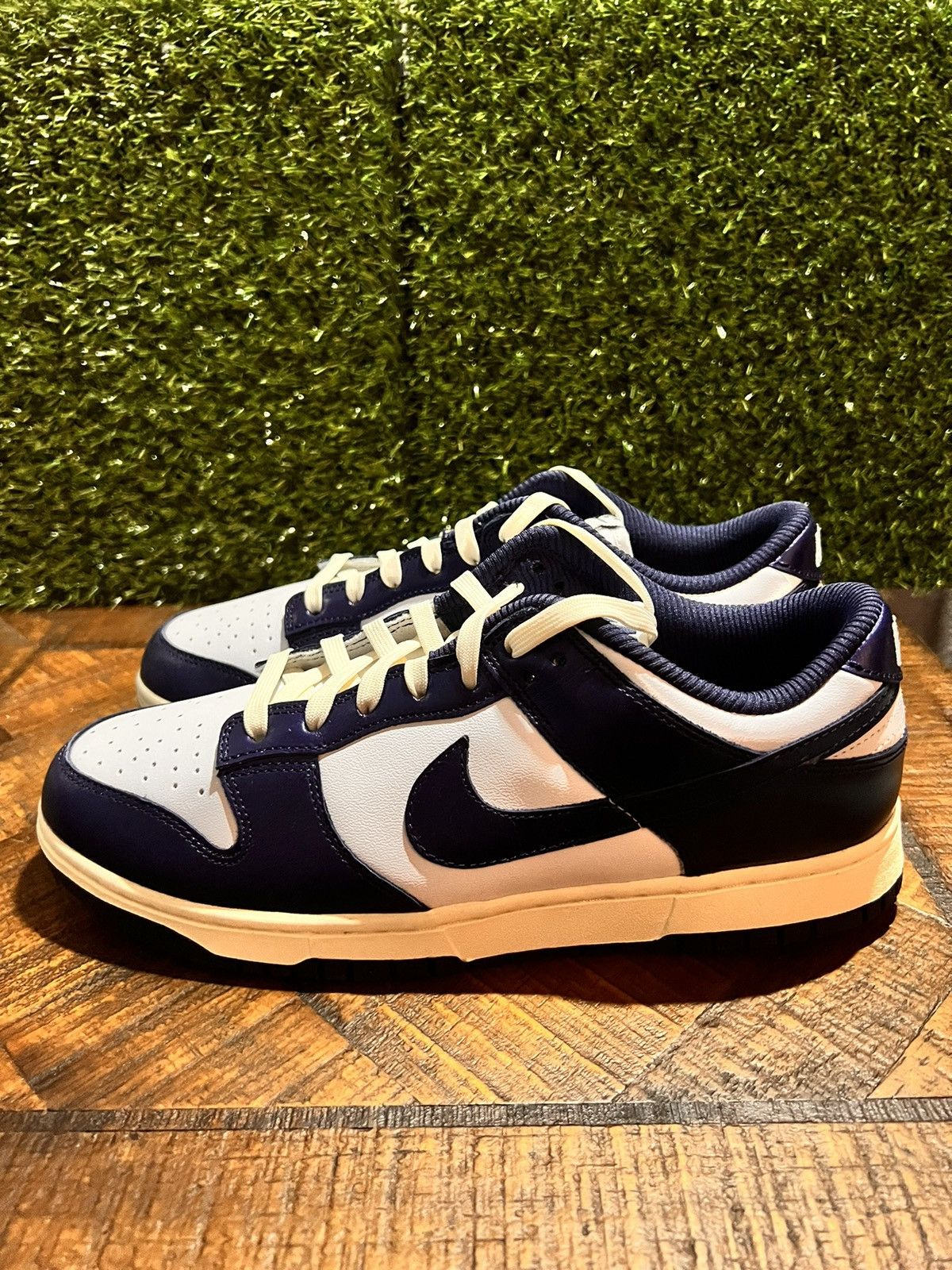 Nike WMNS DUNK LOW 'VINTAGE NAVY' Size US 9 / EU 42 - 2 Thumbnail